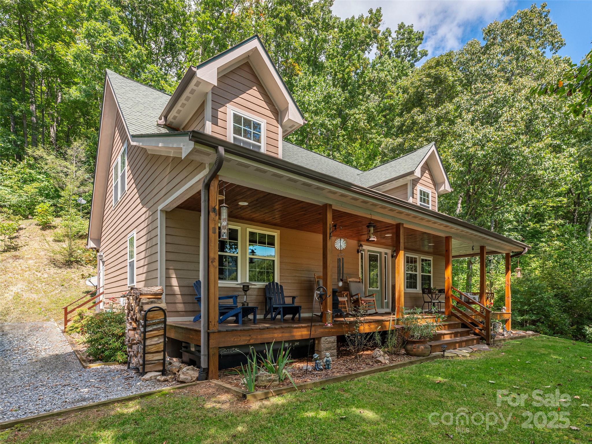 27 Little Roundtop Road, Clyde, NC. property listing photo