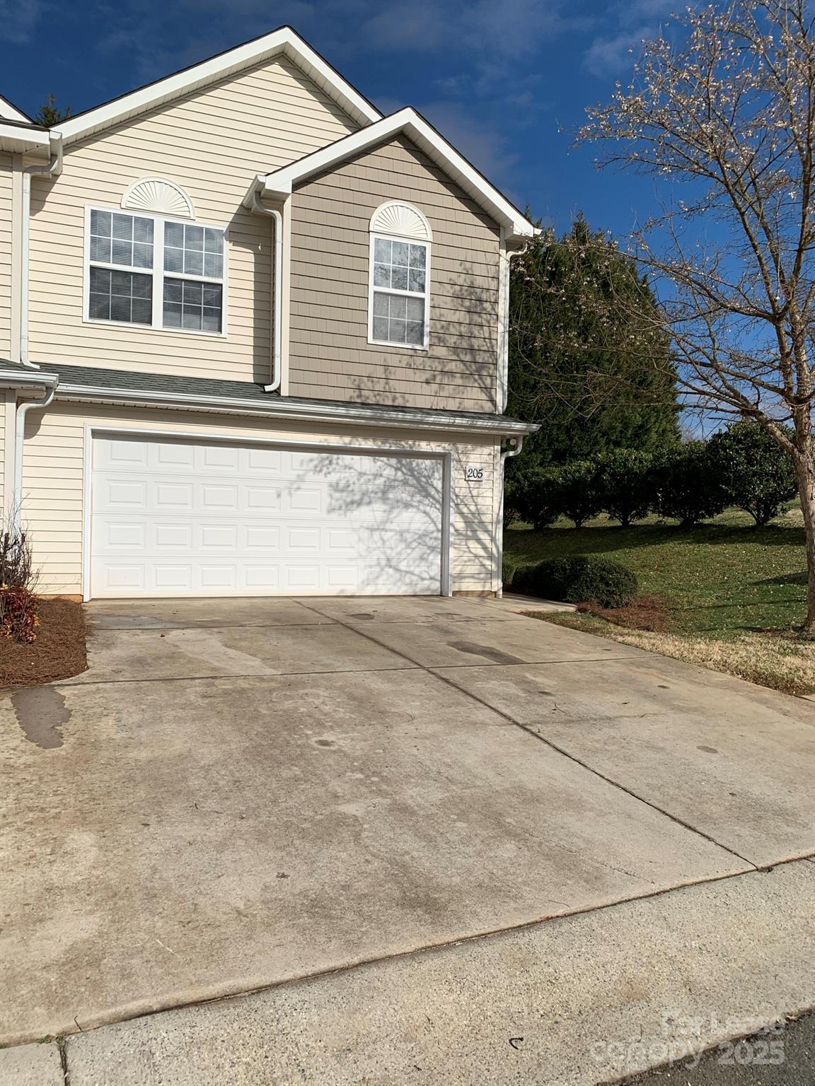205 Clusters Circle, Mooresville, NC. property listing photo
