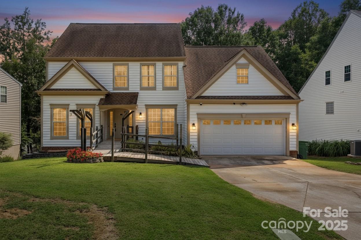 105 Lyman Oak Court, Fort Mill, SC. property listing photo