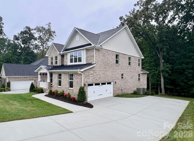 7717 Nautical View Drive, Denver, NC - 6 beds, 5 baths, 5,557 sqft - $999,900