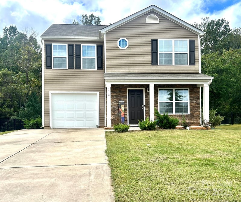 219 Berrybeth, China Grove, NC - 3 beds, 3 baths, 1,360 sqft - $289,900