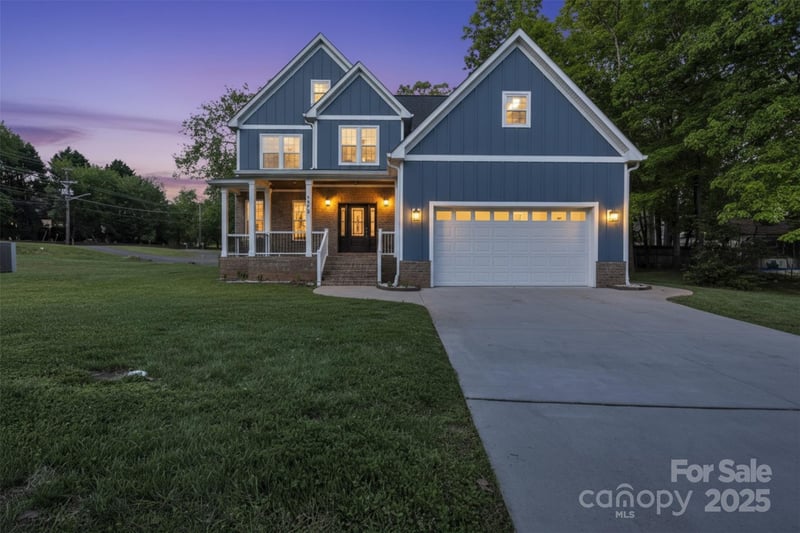 3075 Jamestown, Gastonia, NC - 4 beds, 3 baths, 2,540 sqft - $499,900