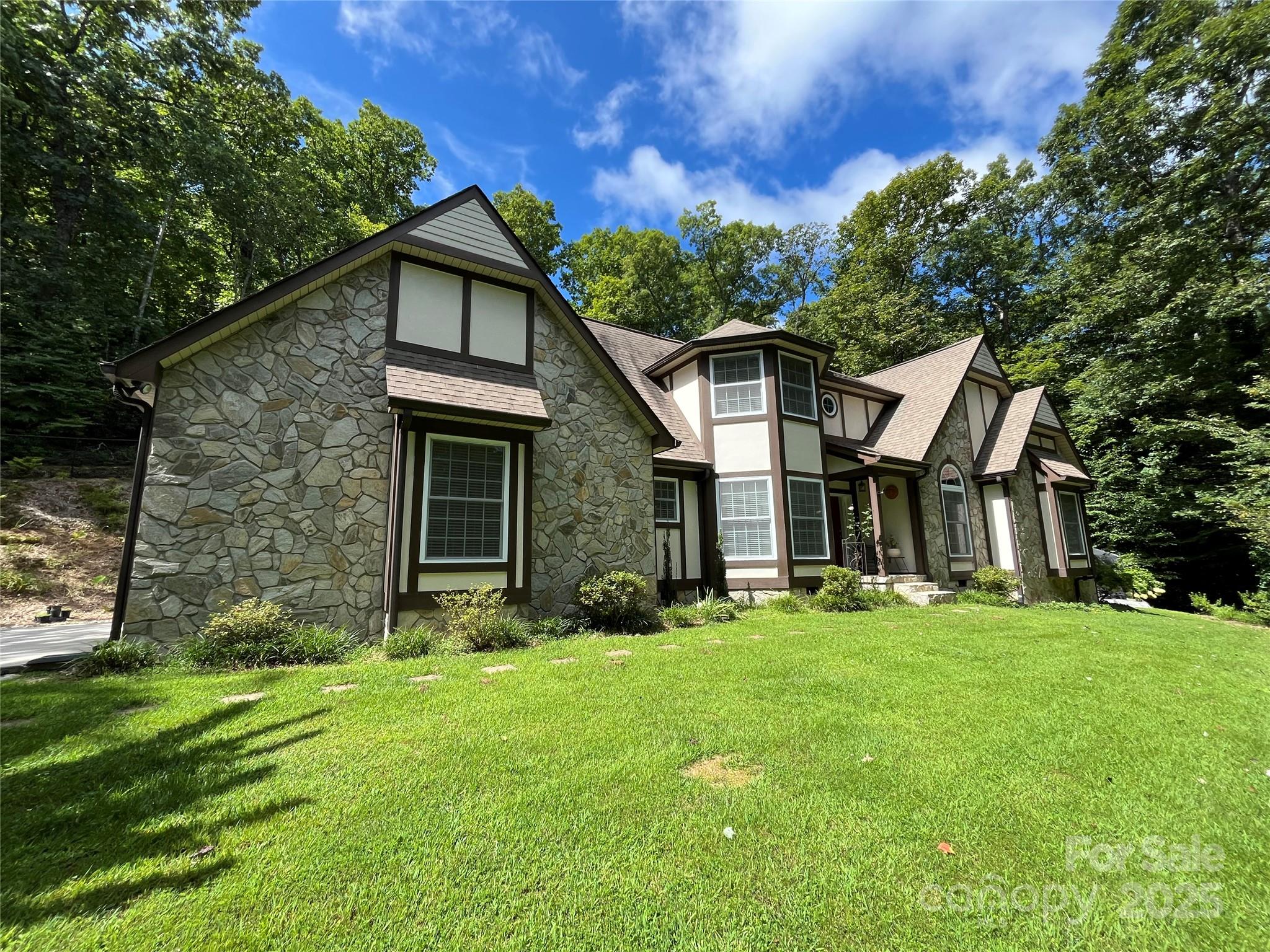 4462 OLD US 25 Highway, Zirconia, NC. property listing photo