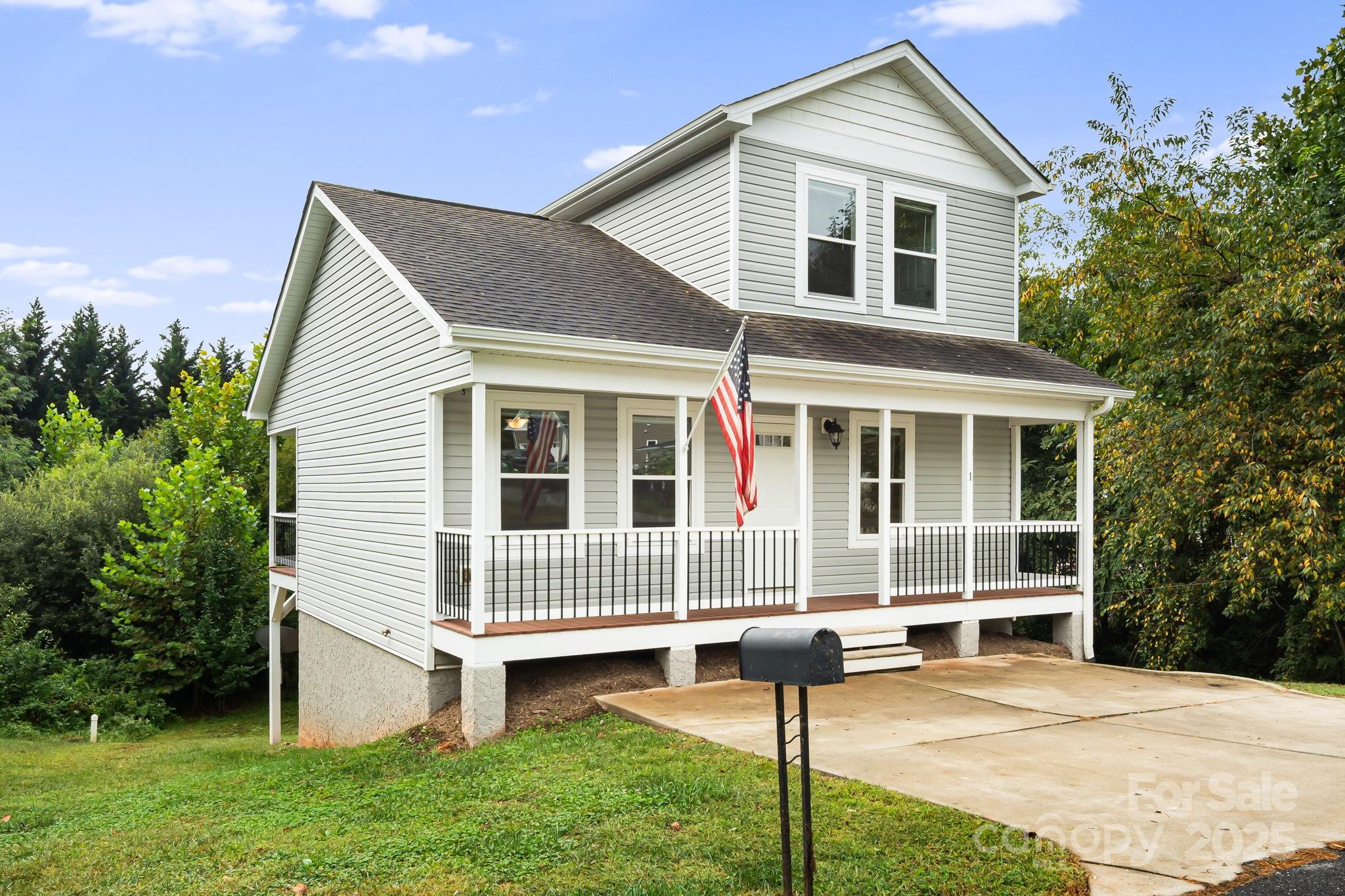 1 Red Clover Drive, Candler, NC. property listing photo