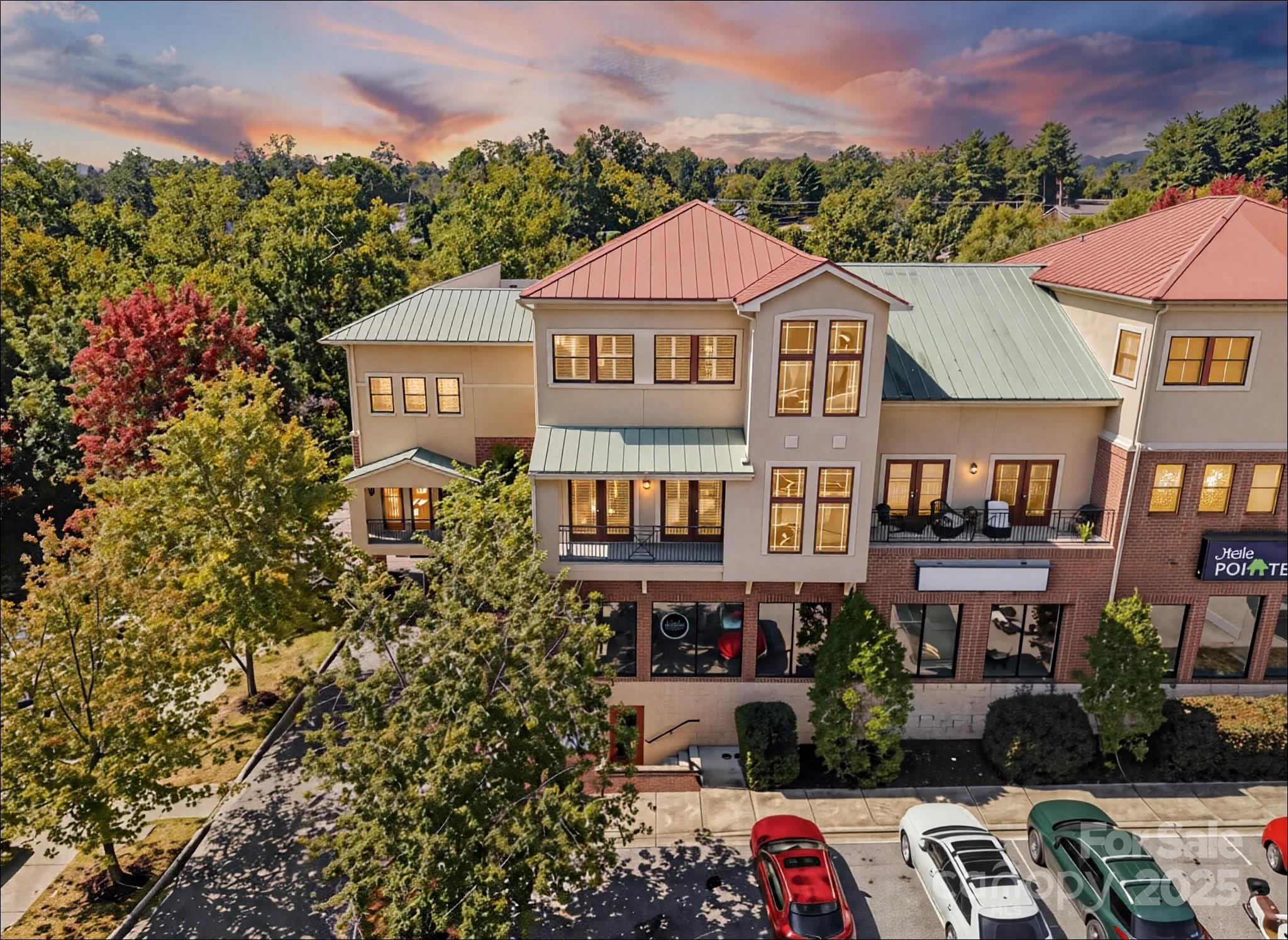 475 S Church Street A, Hendersonville, NC. property listing photo