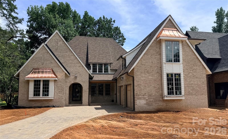 110 Hunter Lane, Charlotte, NC - 6 beds, 6.5 baths, 5,622 sqft - $2,750,000