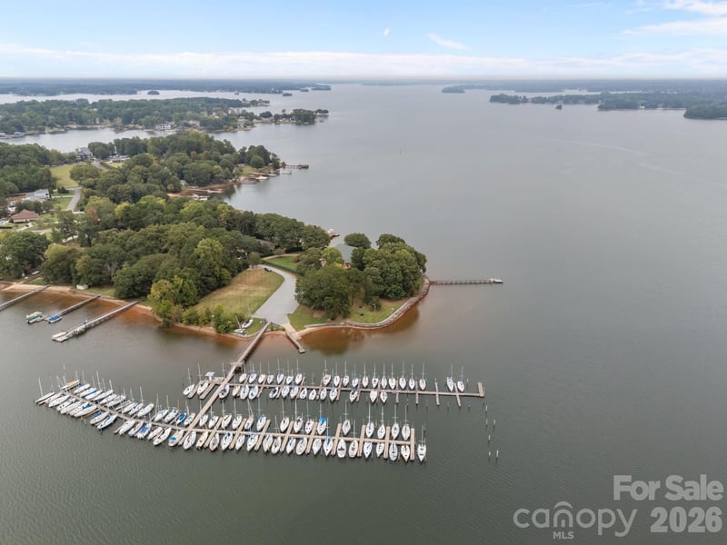1887 Yacht Club Drive, Denver, NC - 9 baths - $6,500,000