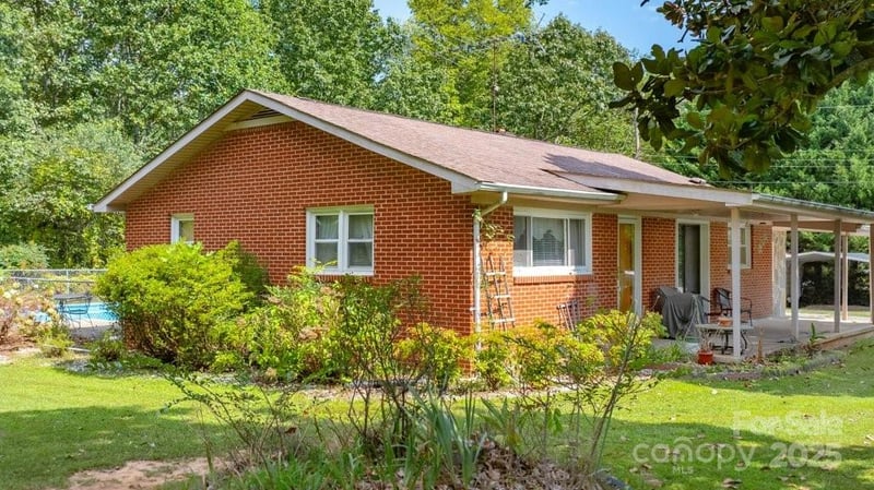 489 Ned Mcgimsey Road, Nebo, NC - 3 beds, 1 bath, 1,463 sqft - $265,000