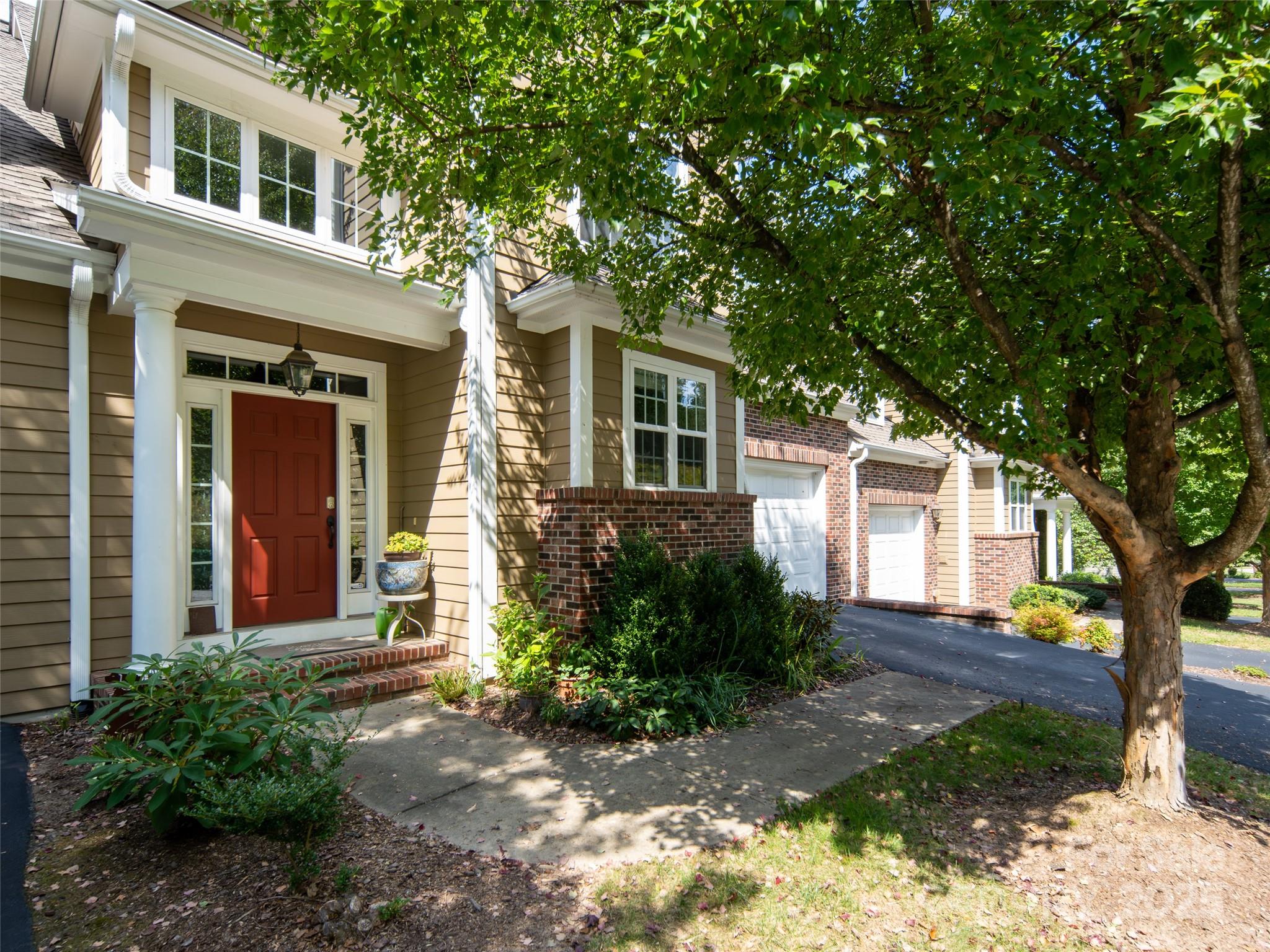 26 Black Horse, Biltmore Lake, NC. property listing photo