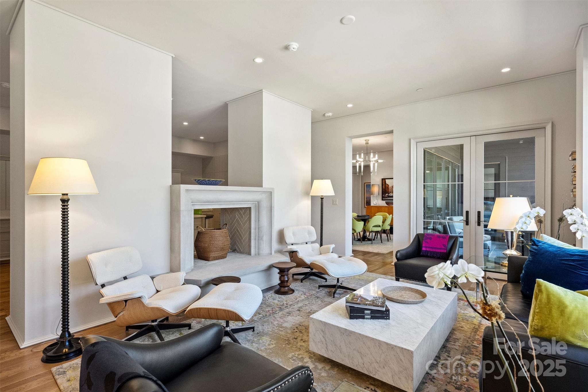 1170 Queens, Charlotte, NC. property listing photo