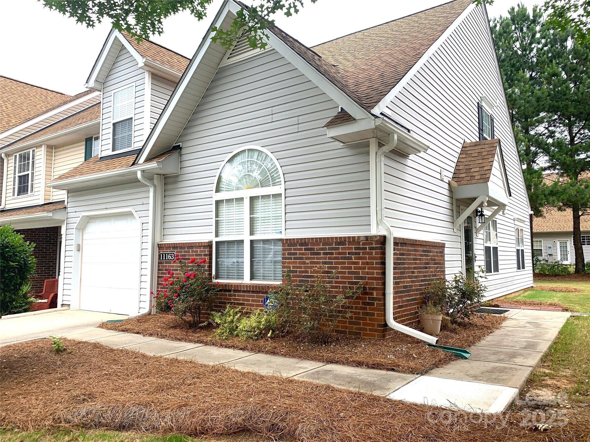 11163 Saintsbury, Charlotte, NC. property listing photo