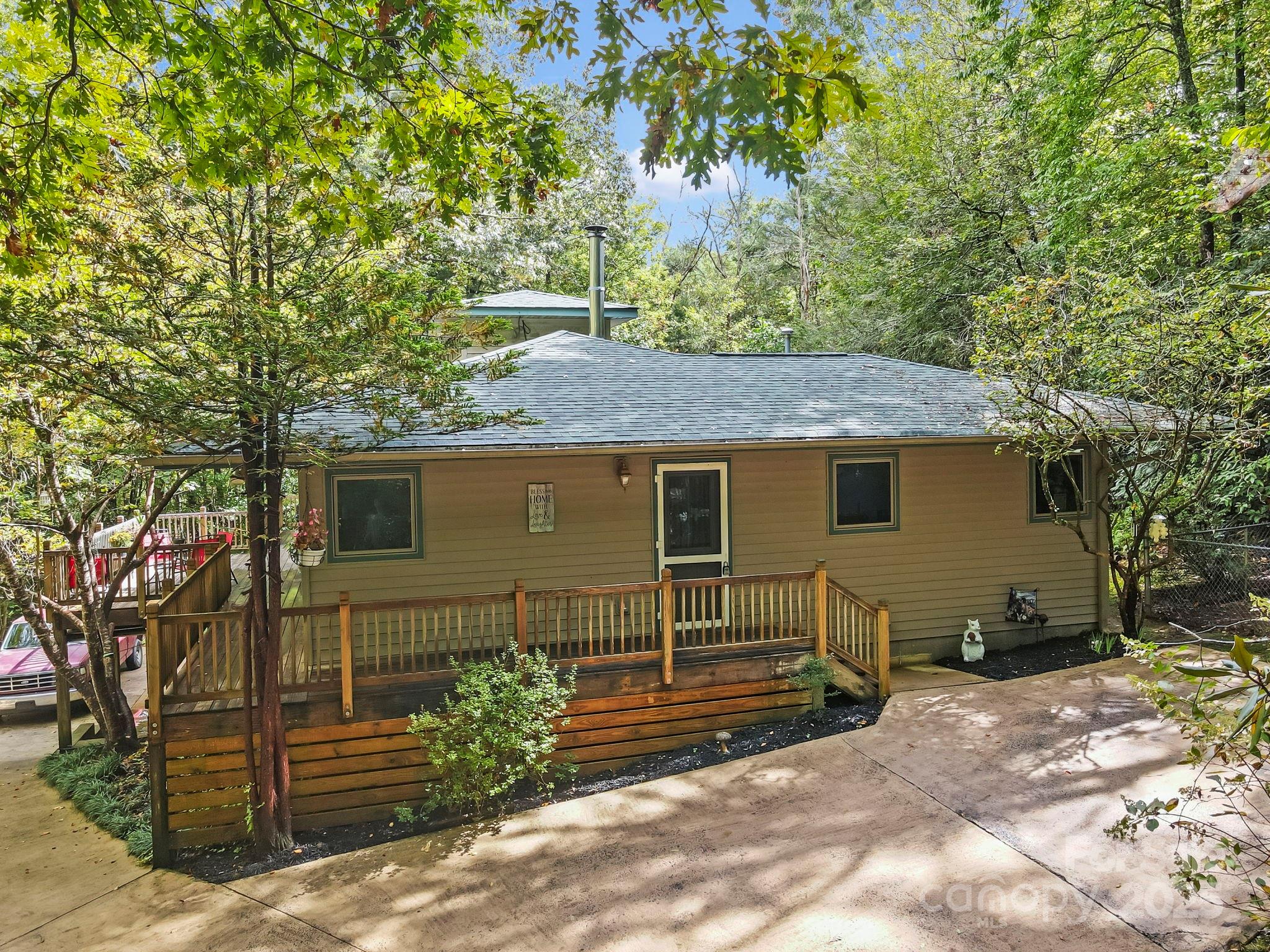 428 Lakeland Drive, Pisgah Forest, NC. property listing photo