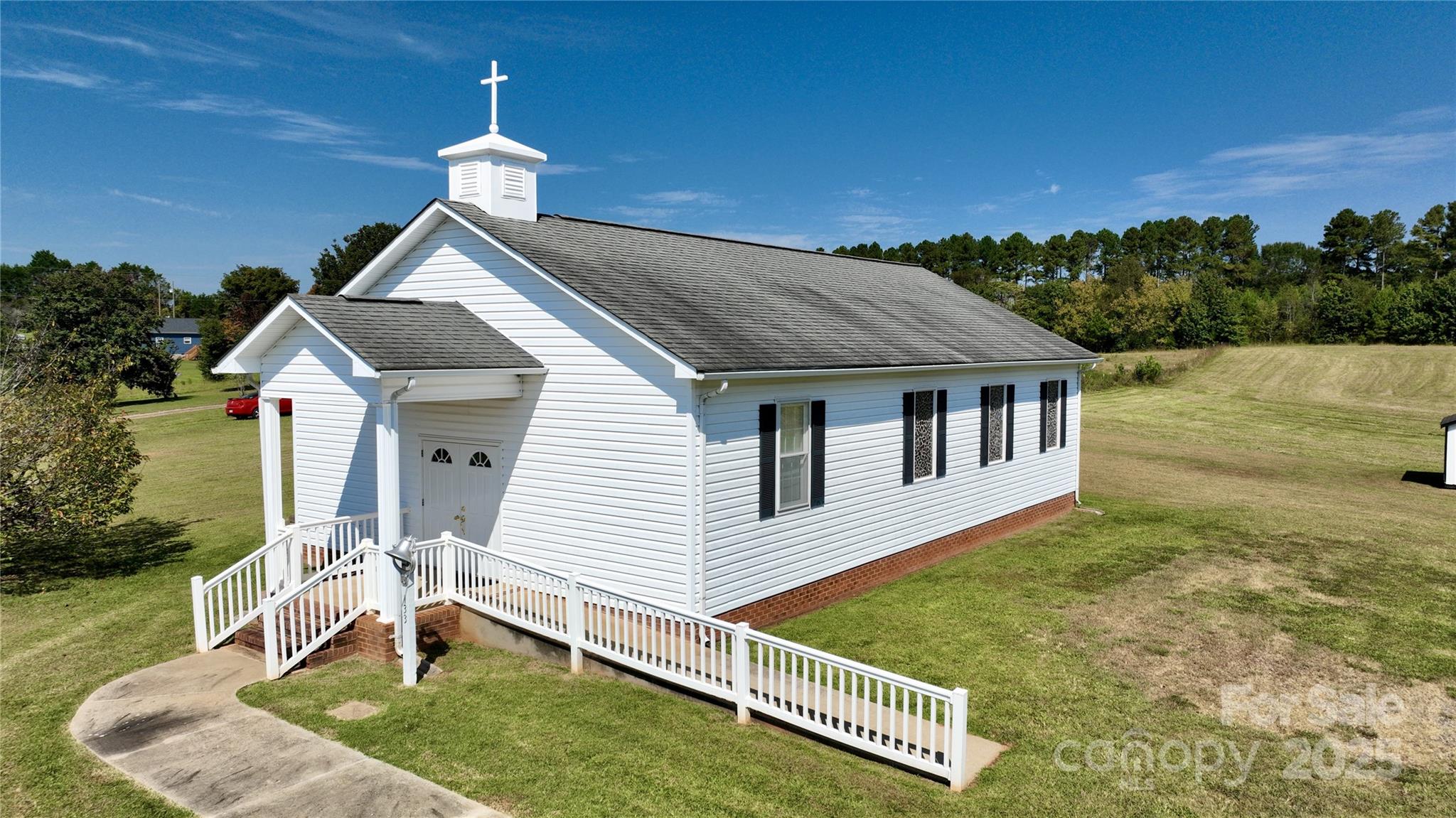 133 Bluegill Lane, Statesville, NC. property listing photo