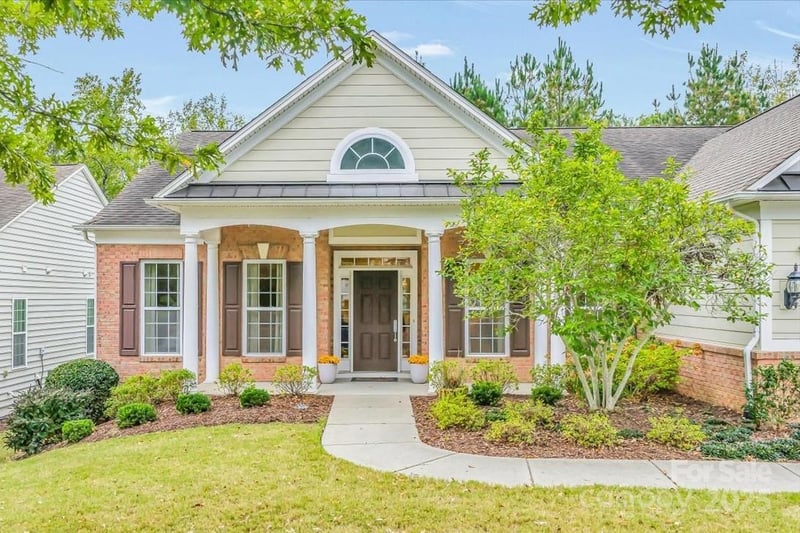 51225 Daffodil, Fort Mill, SC - 3 beds, 2 baths, 2,279 sqft - $550,000