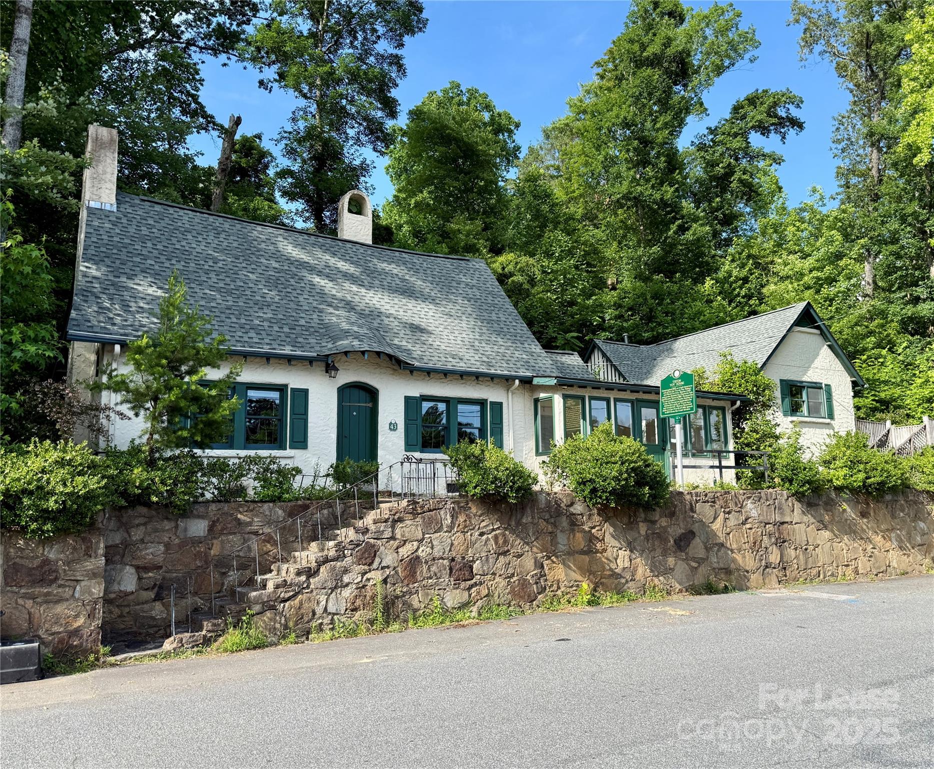 51 E Howard Street, Tryon, NC. property listing photo