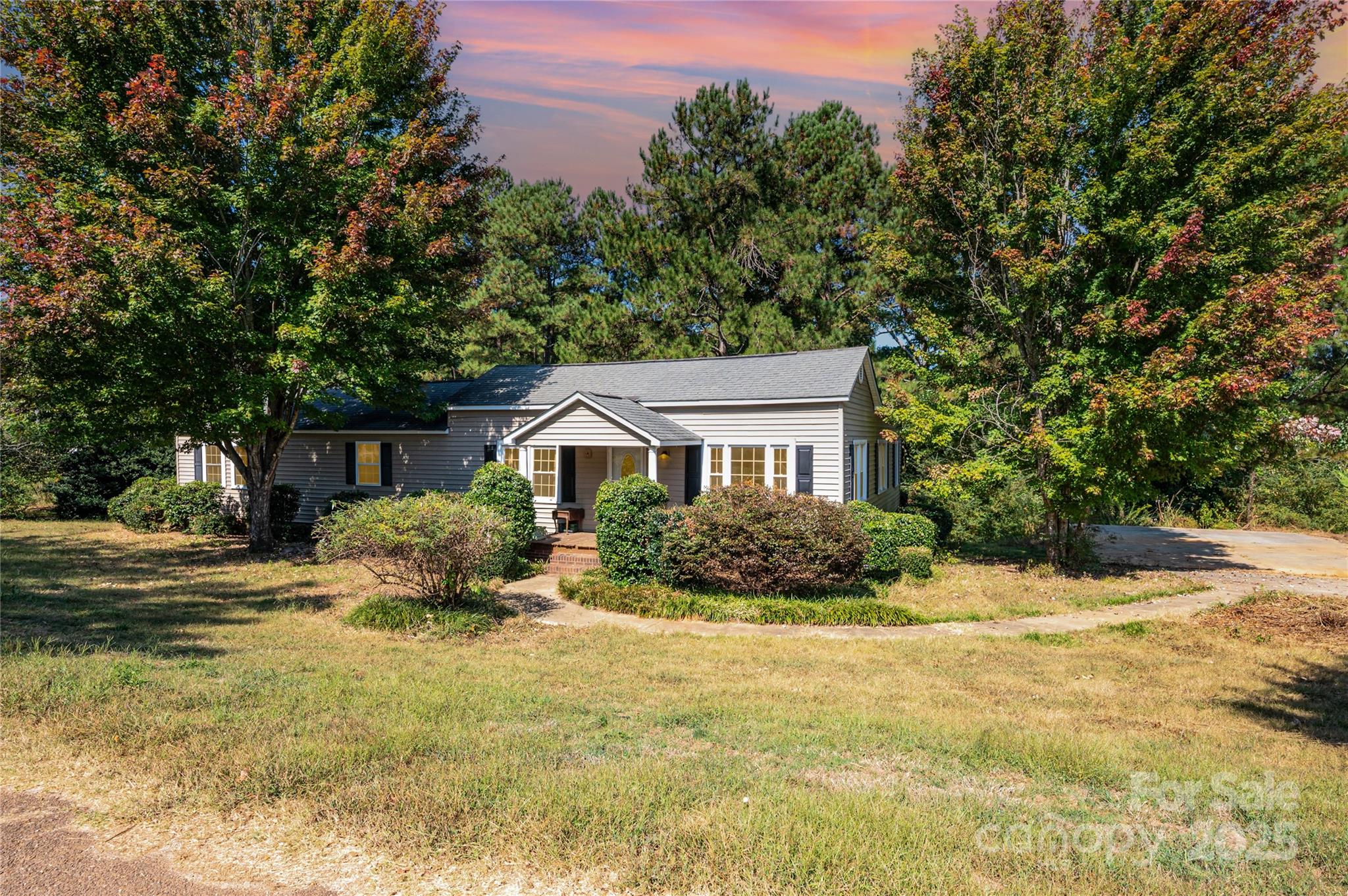 4562 Foster Blackmon Drive, Heath Springs, SC. property listing photo