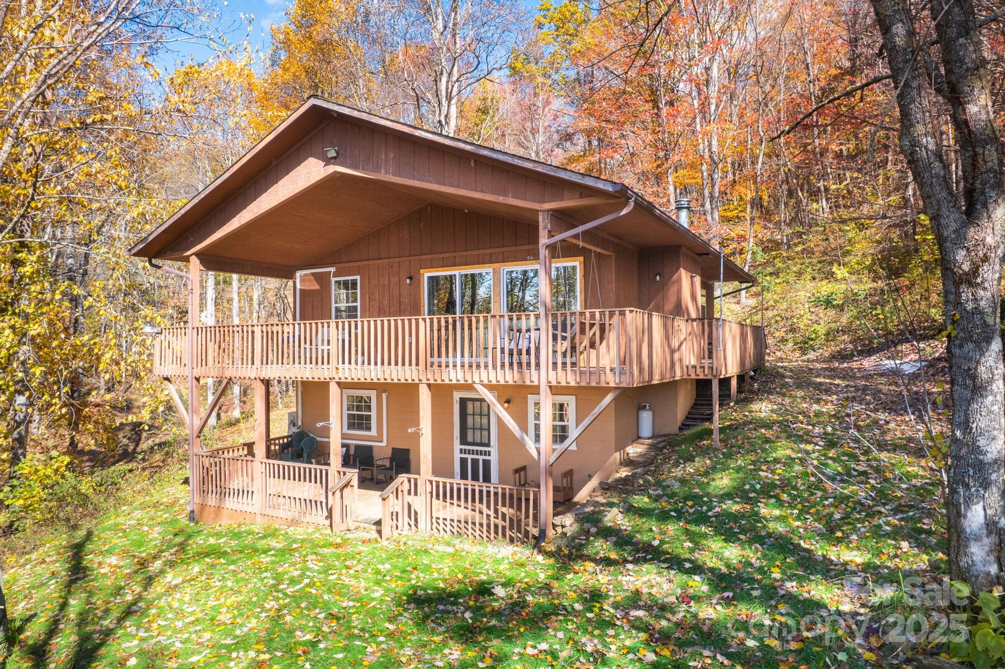 146 Promiseland Road, Canton, NC. property listing photo