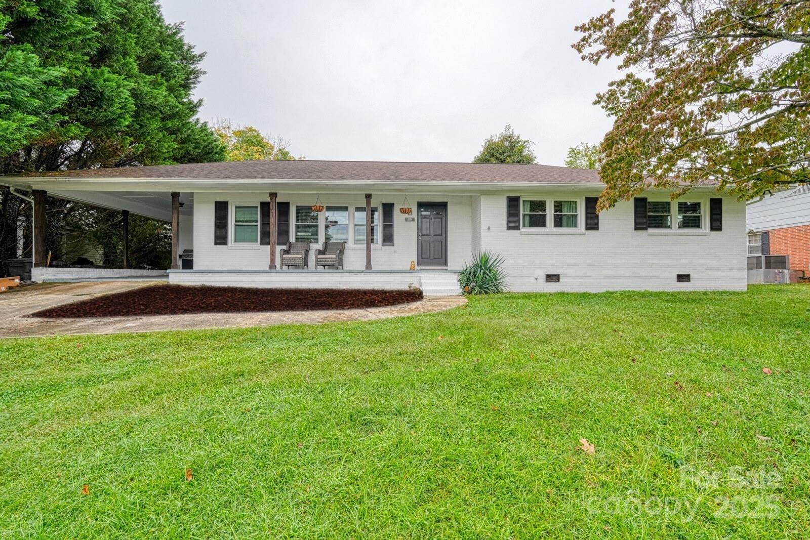 80 Morgan Street, Marion, NC. property listing photo
