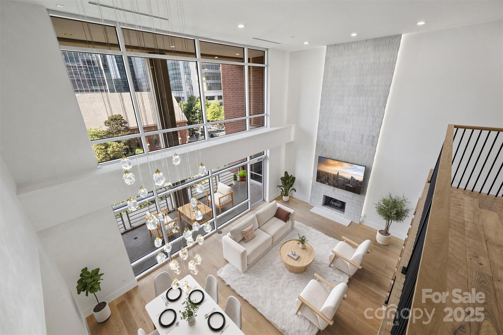 435 Tryon 301, Charlotte, NC — property listing photo 1