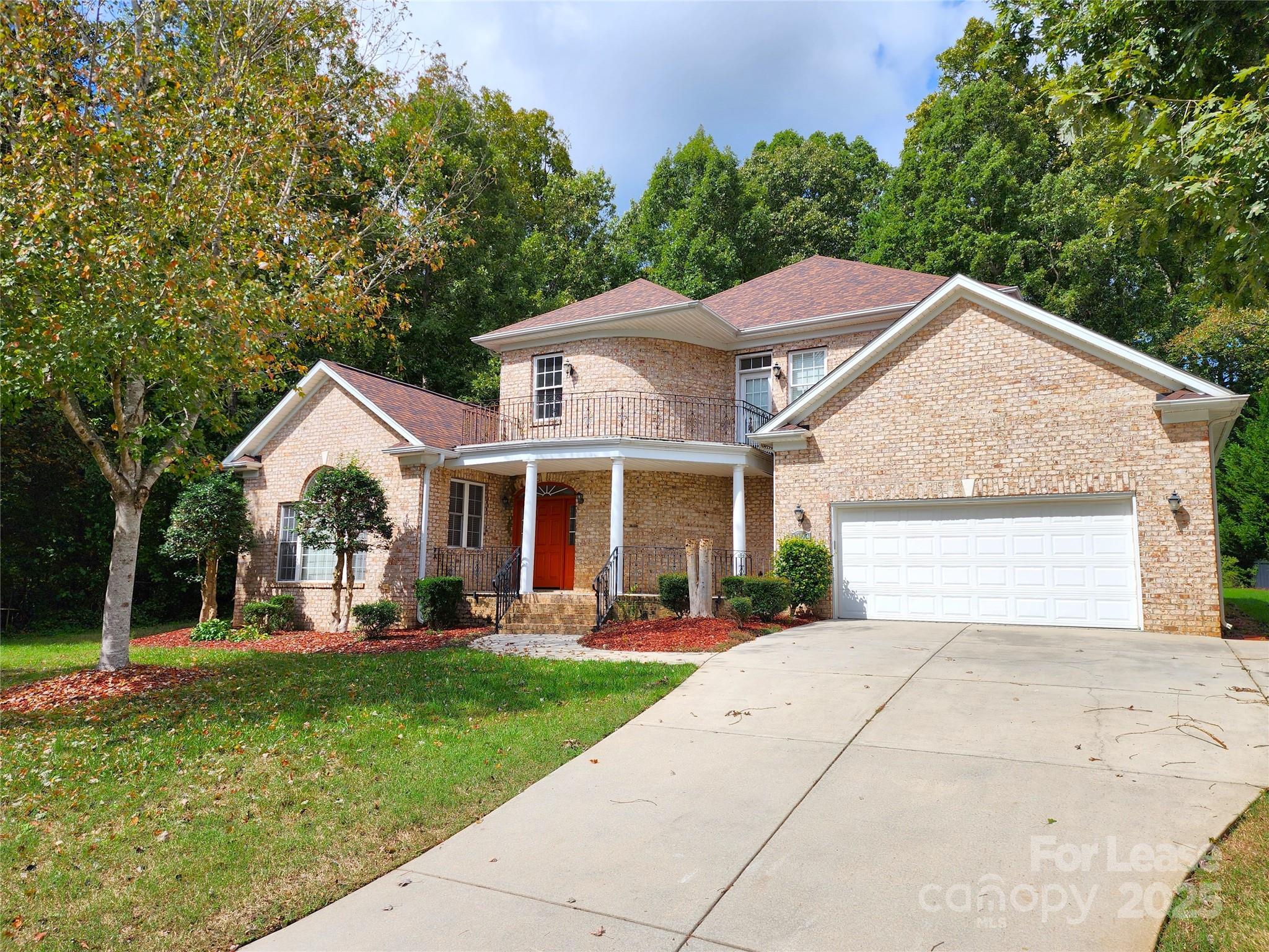 5524 Strabane Drive, Matthews, NC. property listing photo