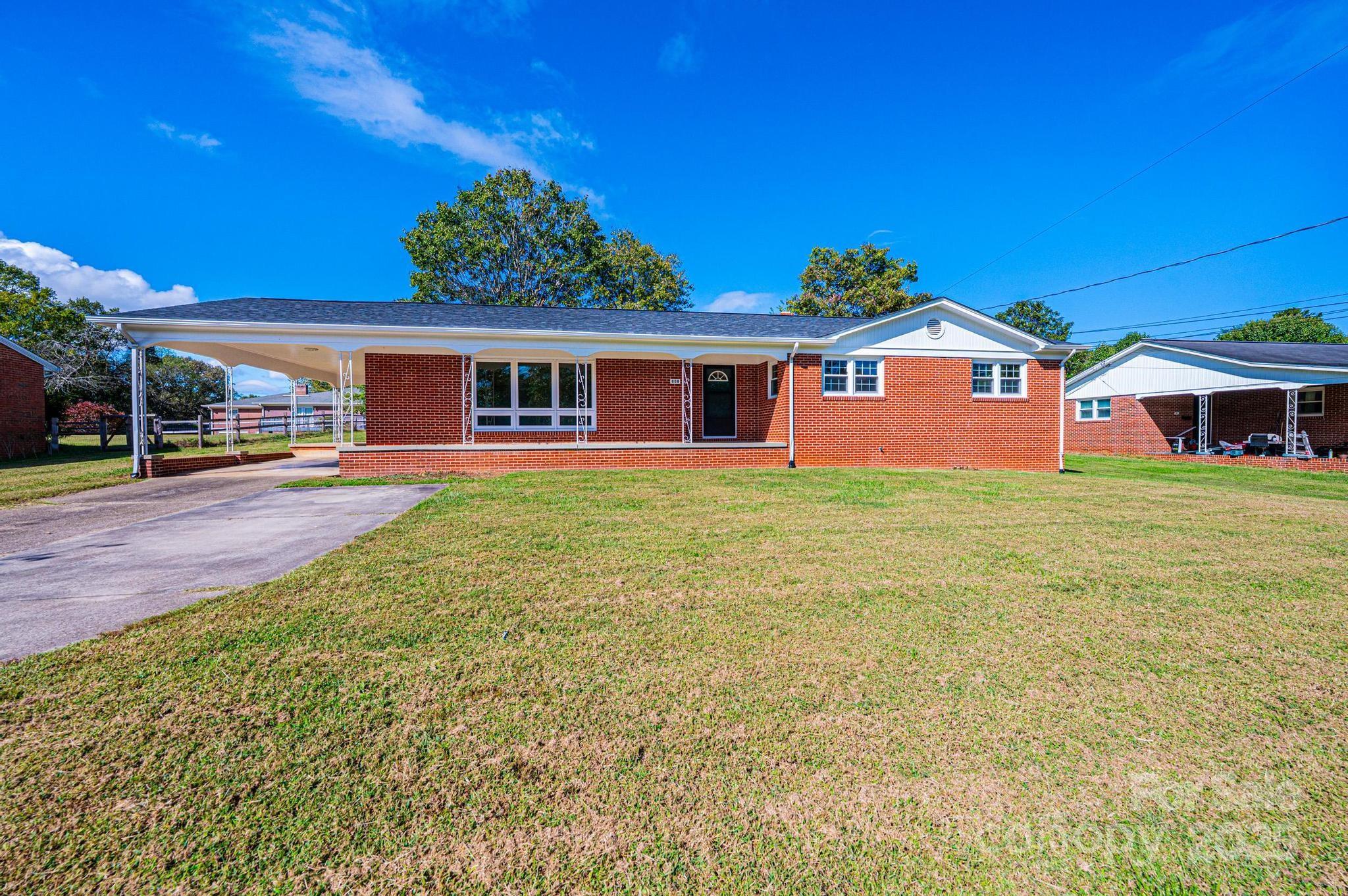 808 Church Street NW, Valdese, NC. property listing photo