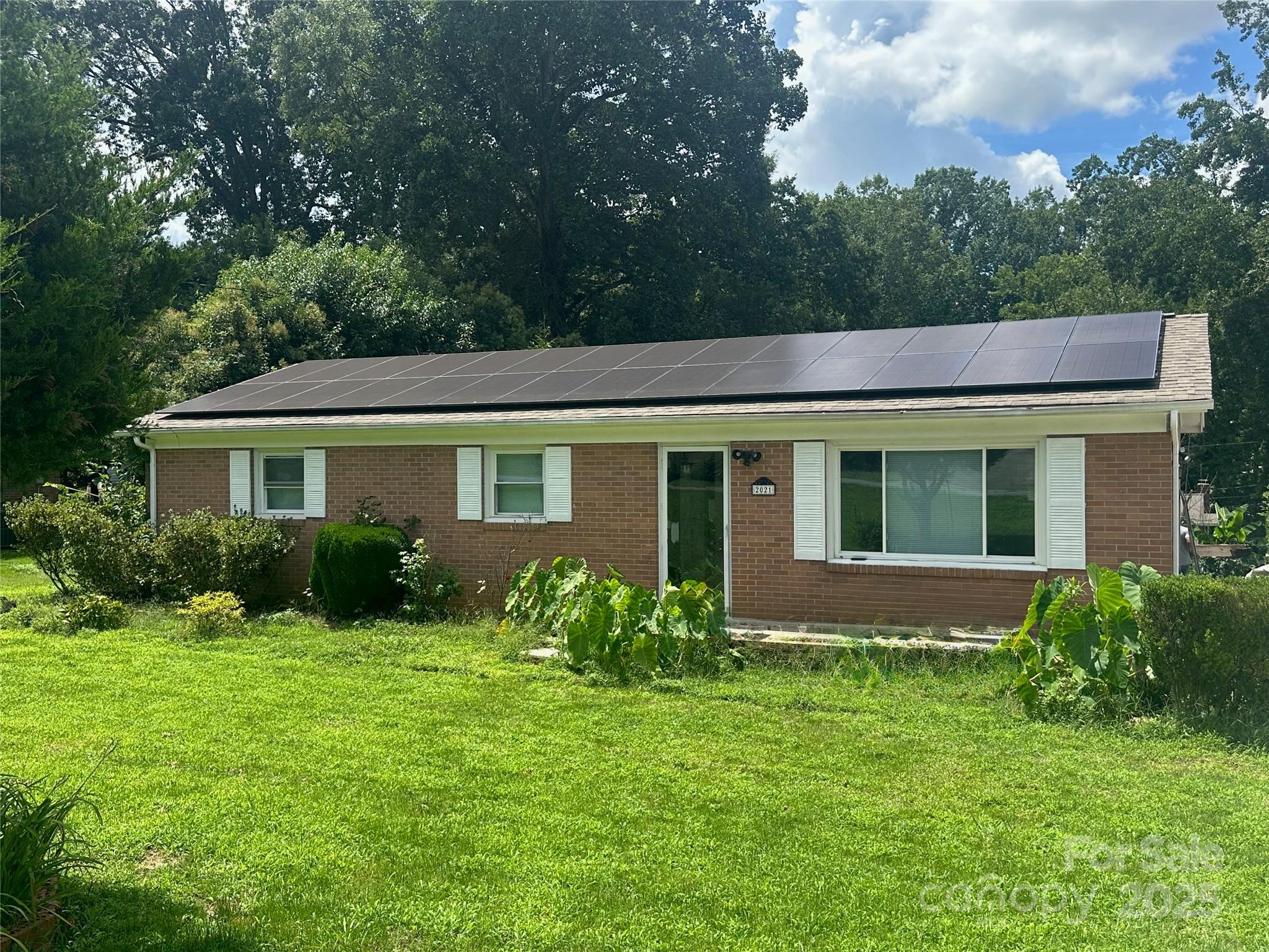 2021 Hollandale, Gastonia, NC — property listing photo 1