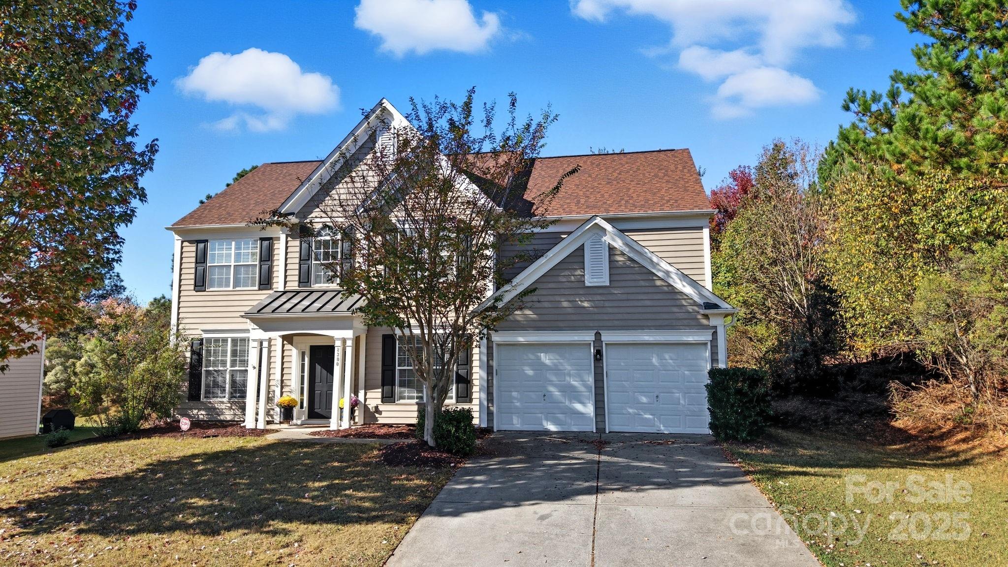8300 White Horse Drive, Waxhaw, NC. property listing photo