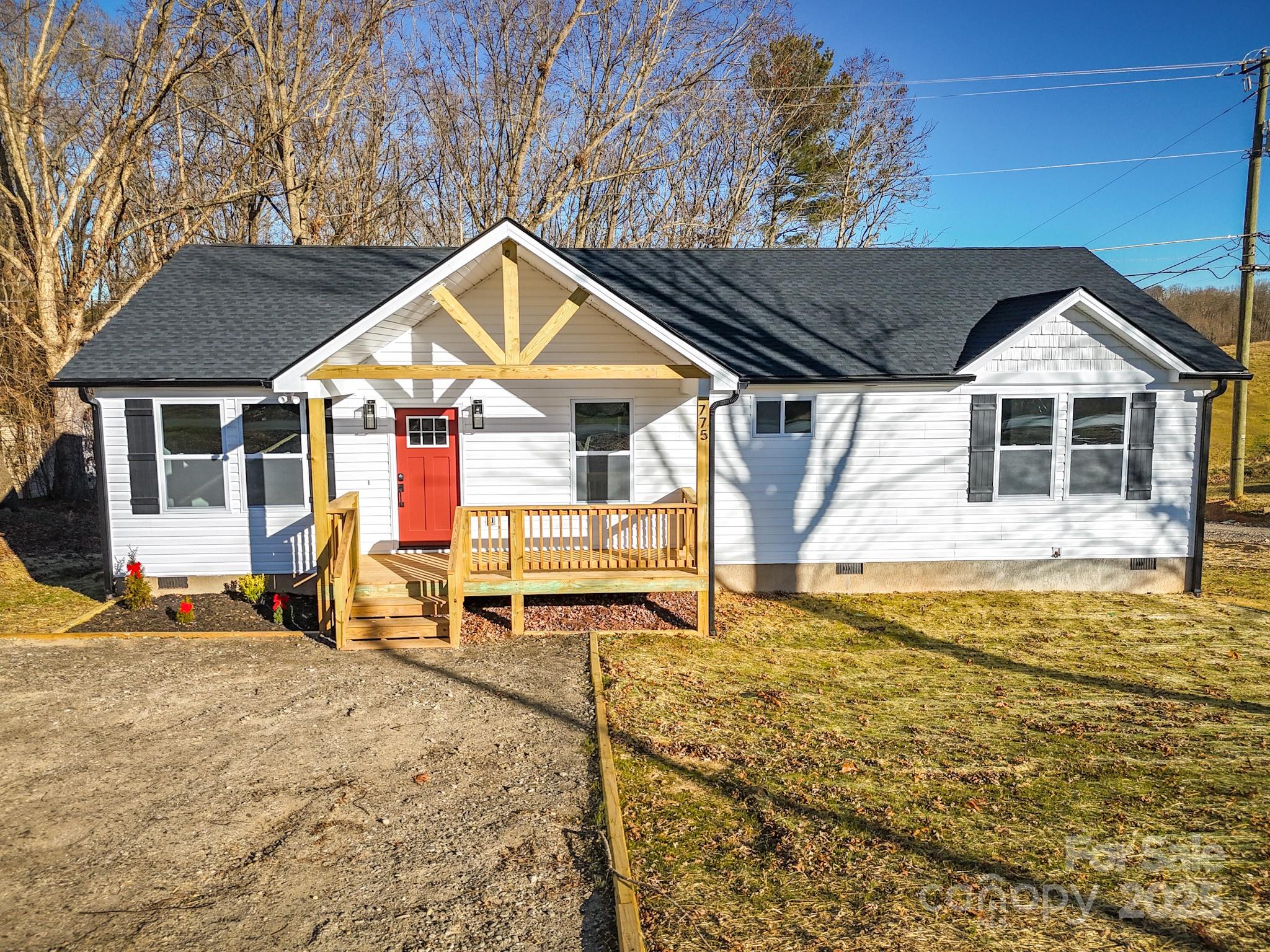 775 Olivette Road, Asheville, NC. property listing photo