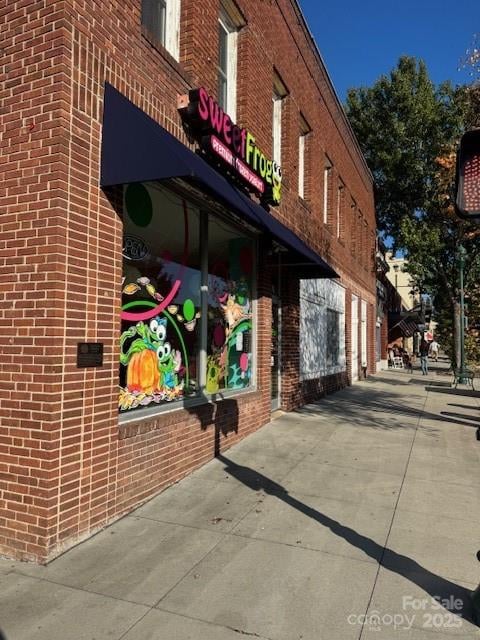 201 N Main Street, Hendersonville, NC -  - $2,000,000