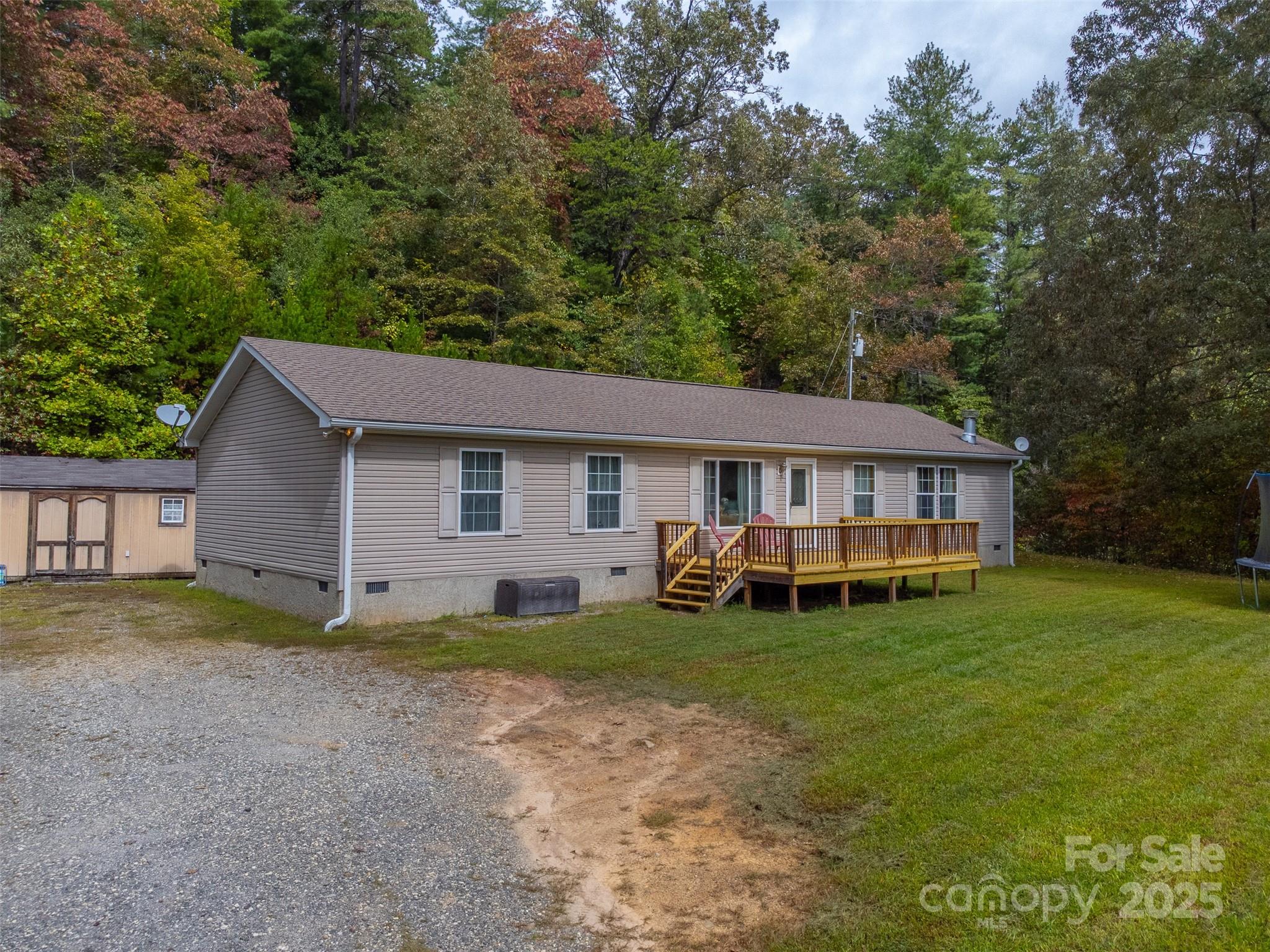 179 Fresh Water, Whittier, NC. property listing photo