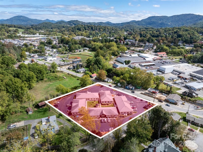 367 Dellwood City Road, Waynesville, NC -  - $3,301,000
