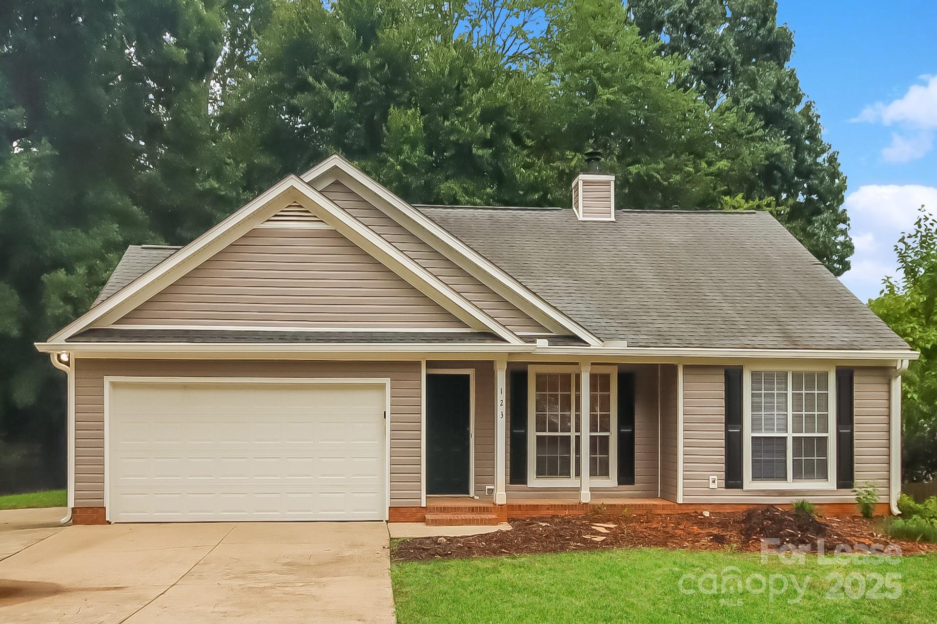 123 Tara Lynn Court, Mooresville, NC. property listing photo