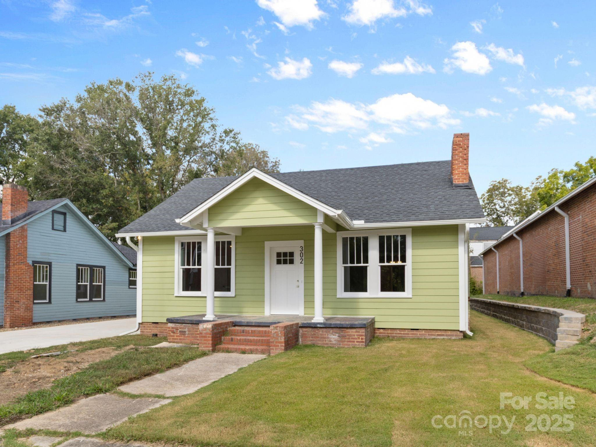 302 W Gay Street, Lancaster, SC. property listing photo