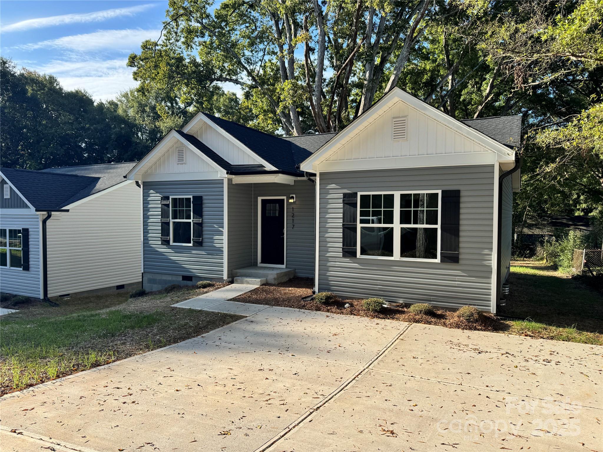 1217 Mountain Avenue, Gastonia, NC. property listing photo