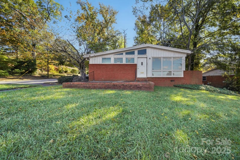 738 Pierson Drive, Charlotte, NC - 2 baths - $459,900