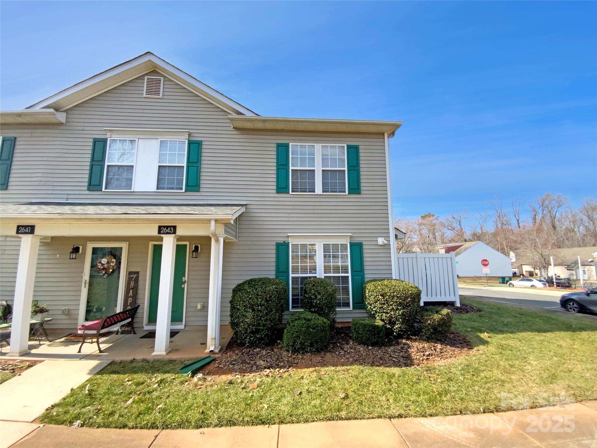 2643 Meadow Knoll Drive, Charlotte, NC. property listing photo