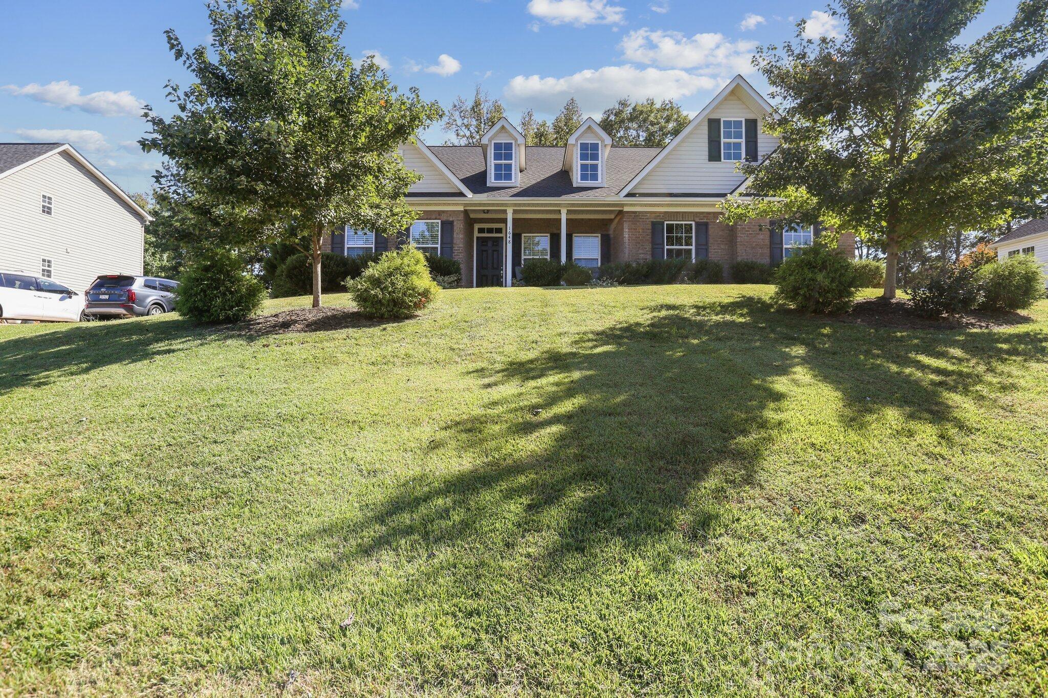 1648 Williamsburg Drive, Rock Hill, SC. property listing photo