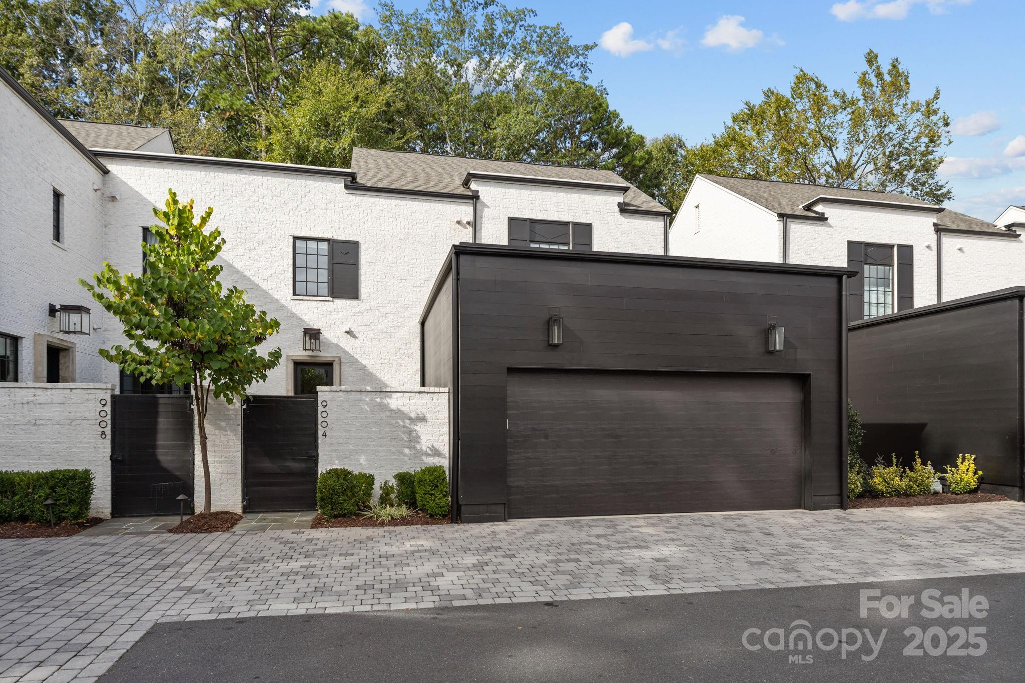 9004 Tynecastle Commons Court, Charlotte, NC. property listing photo