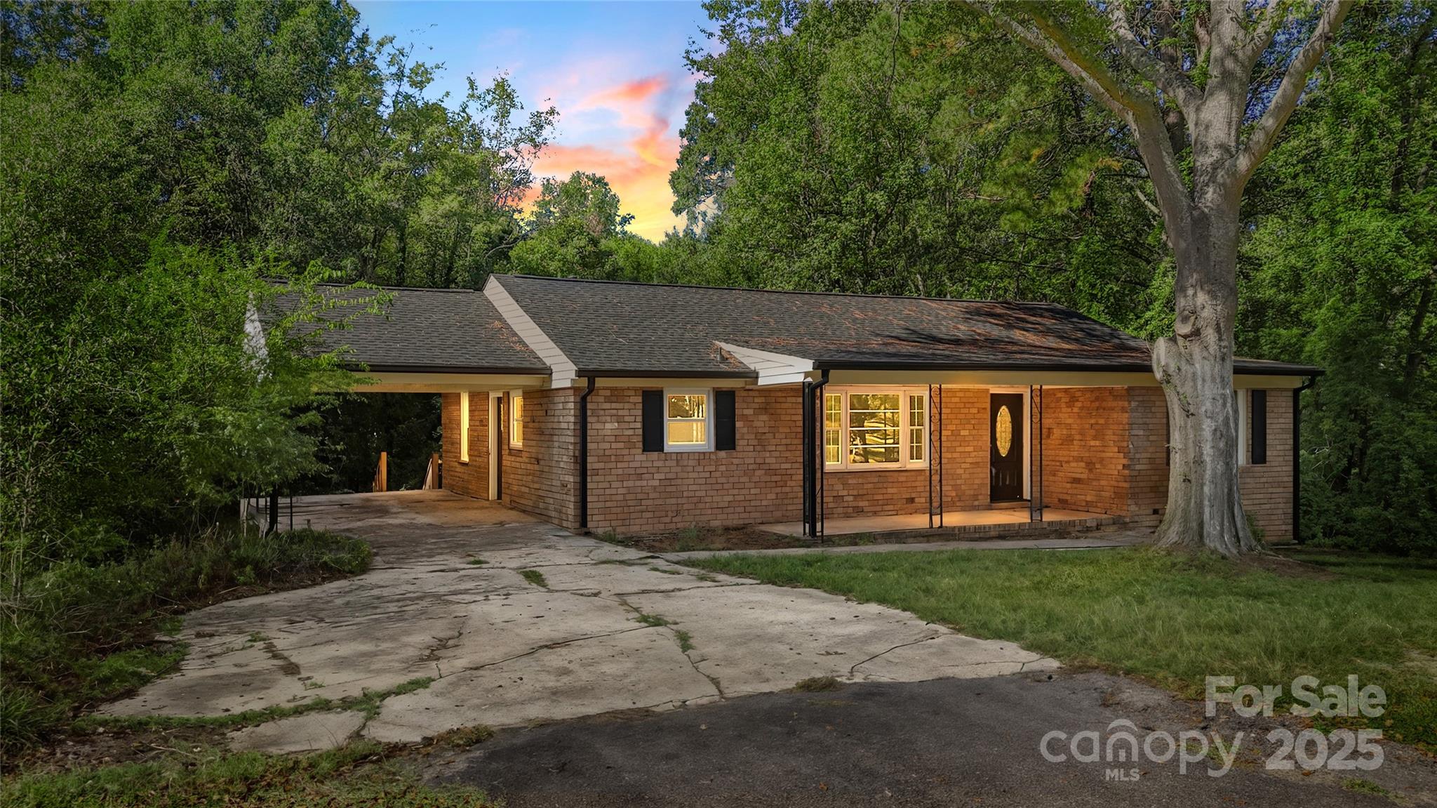 1428 Boxwood, Lancaster, SC. property listing photo