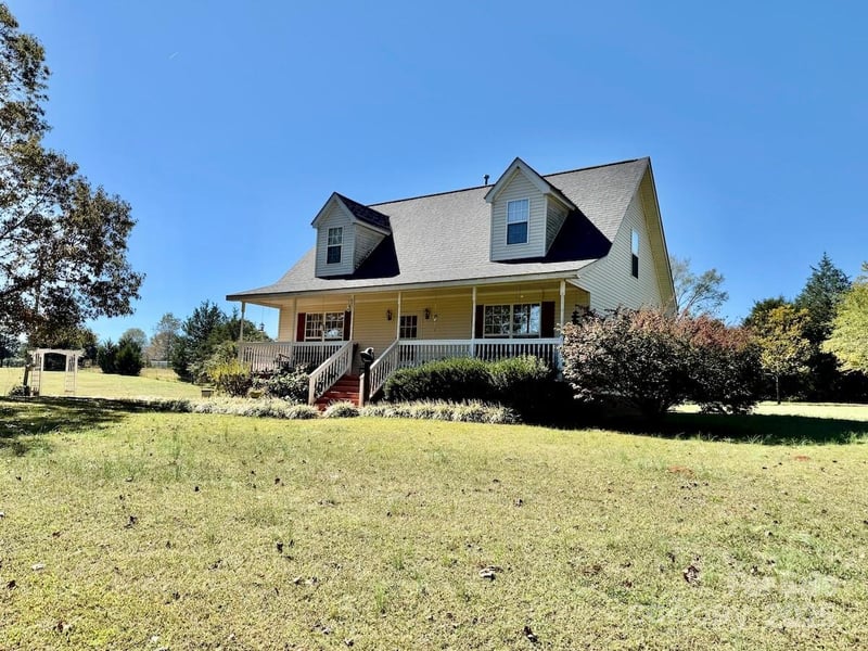 1054 Sandy Springs, Rutherfordton, NC - 3 beds, 3 baths, 1,835 sqft - $499,900