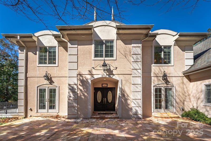 345 Hawks Nest, Lake Lure, NC - 4 beds, 6 baths, 4,254 sqft - $1,840,000