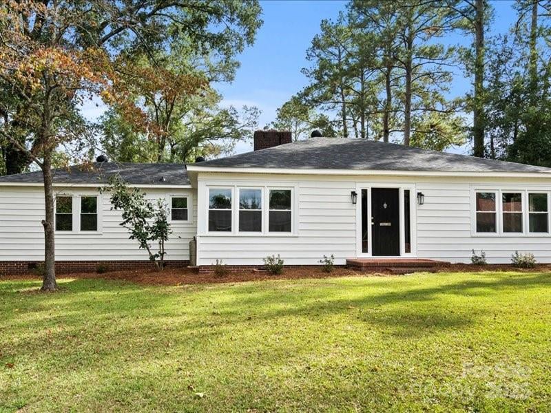 37 Lynn, Cheraw, SC - 3 beds, 2 baths, 1,464 sqft - $199,900