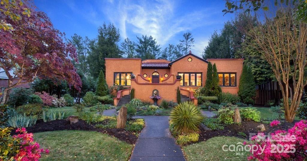 26 Sheridan Road, Asheville, NC — property listing photo