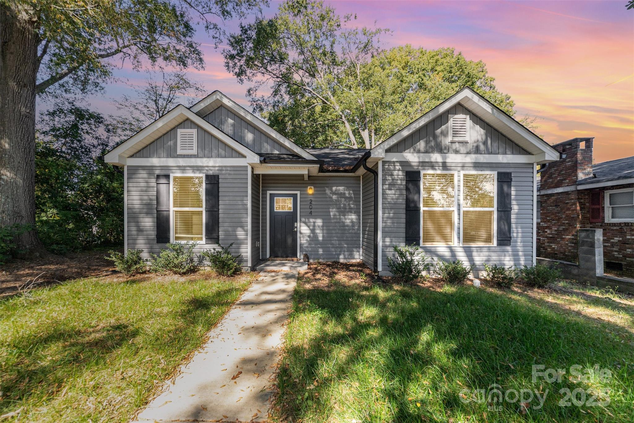 204 E Page Avenue, Gastonia, NC. property listing photo
