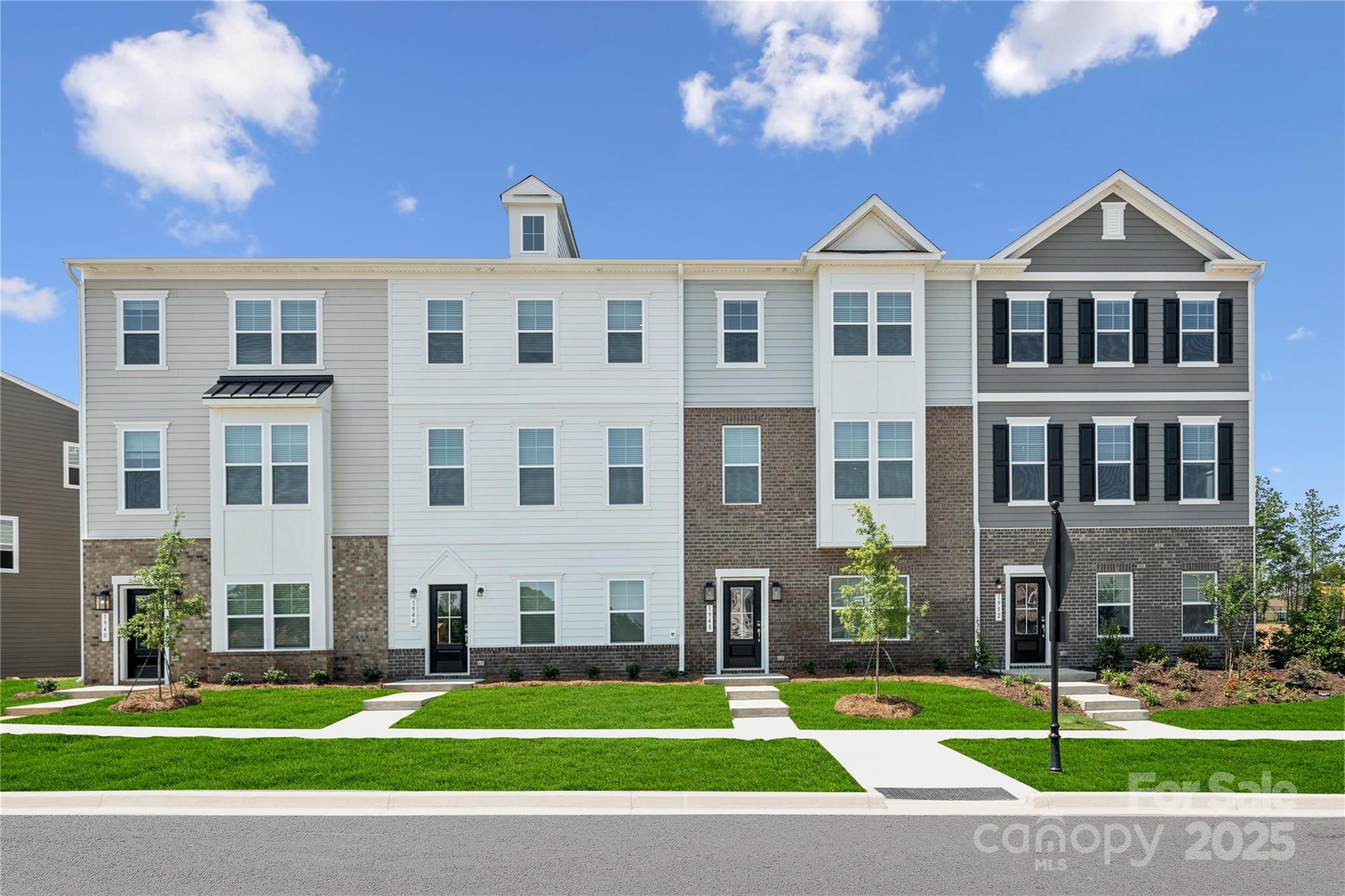 1820 Viewfield Road, Fort Mill, SC. property listing photo