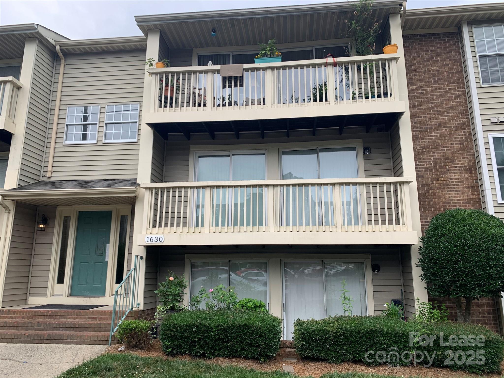 1630 Arlyn H, Charlotte, NC. property listing photo