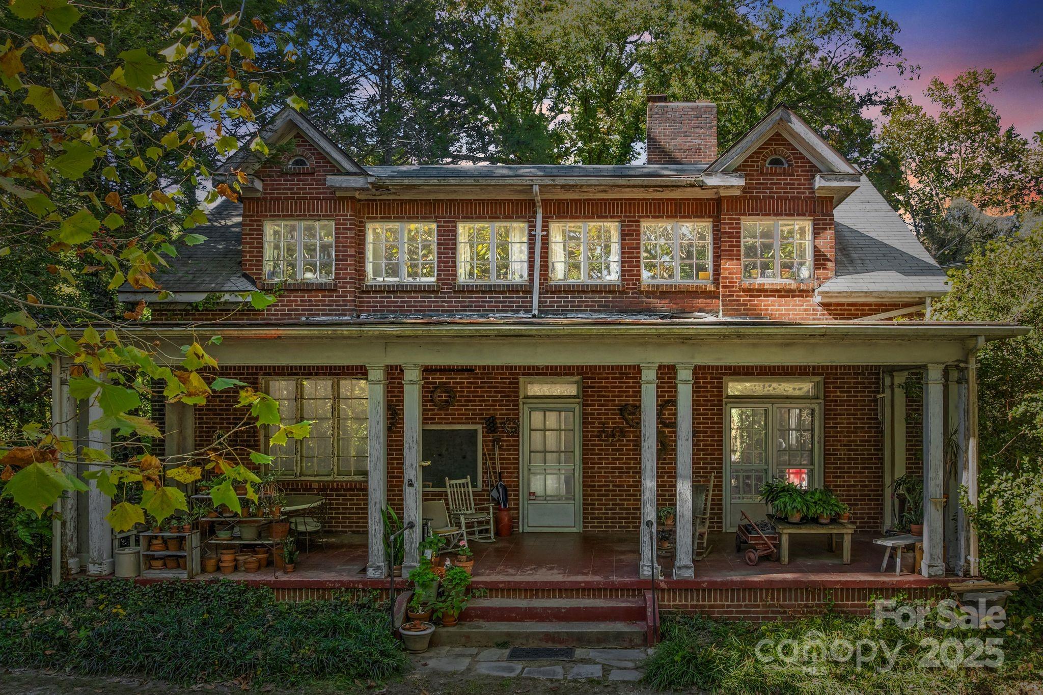 414 Beaucatcher Road, Asheville, NC. property listing photo