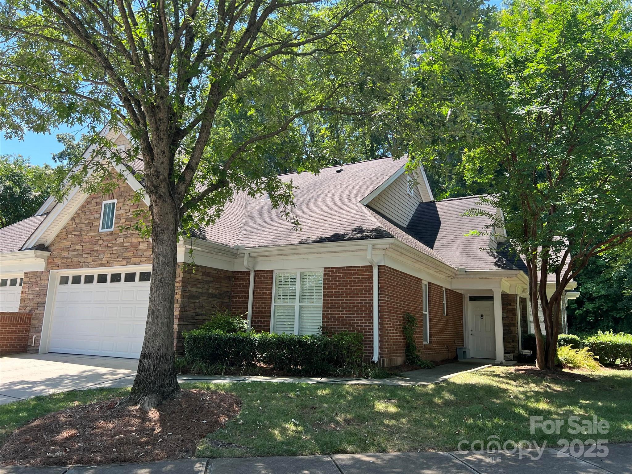 10925 Casetta Drive, Matthews, NC. property listing photo