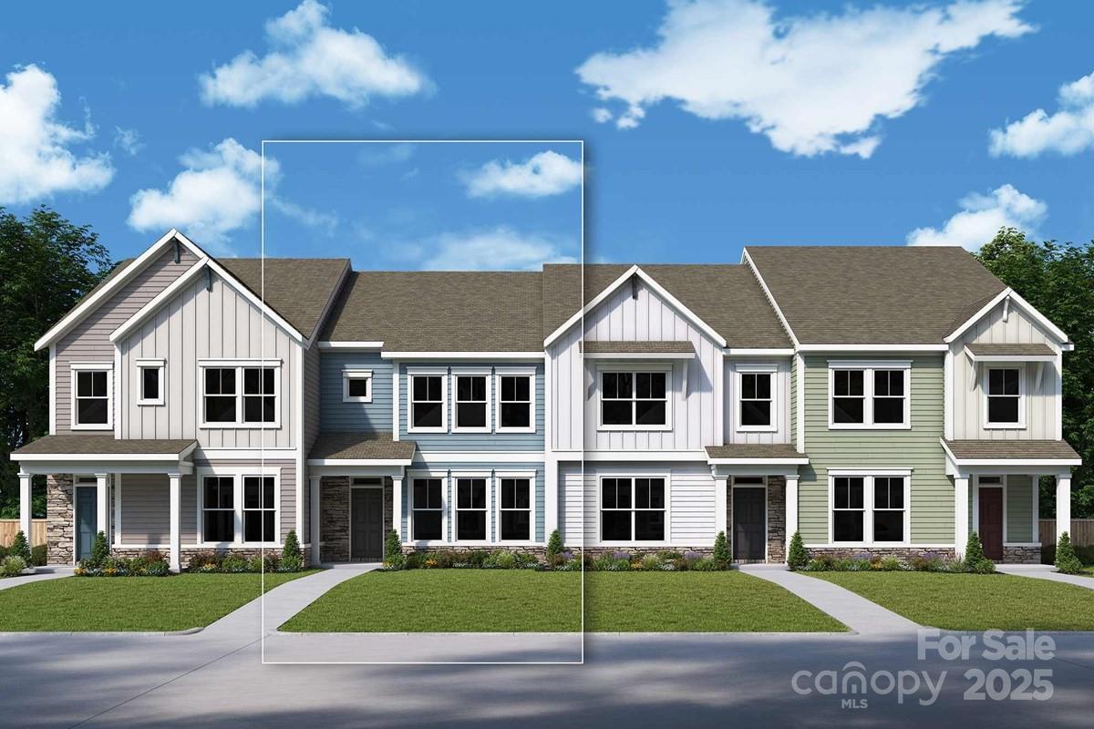 10132 Mamillion, Huntersville, NC — property listing photo 1