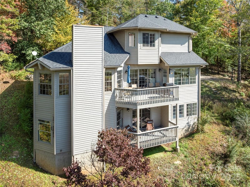 108 June Court, Lake Lure, NC - 3 beds, 3 baths, 4,117 sqft - $785,000